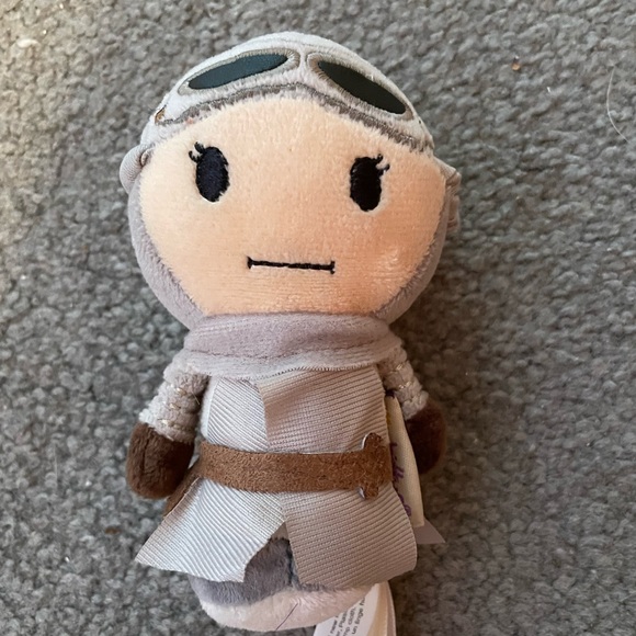 Anna and Rey Itty Bitties - Picture 4 of 4